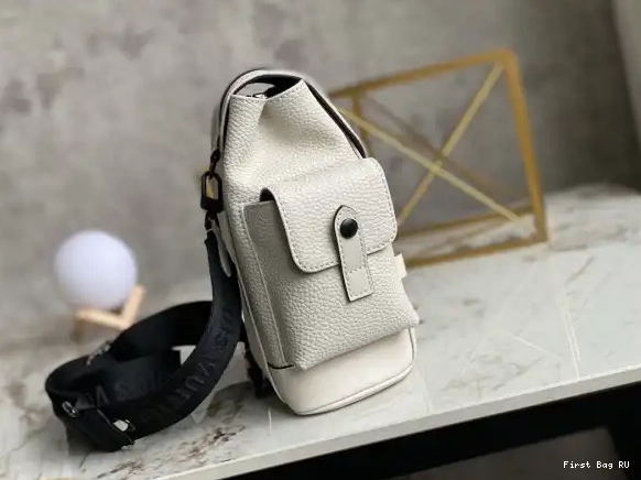 First bags ru reviews XS CHRISTOPHER VUITTON LOUIS 0630